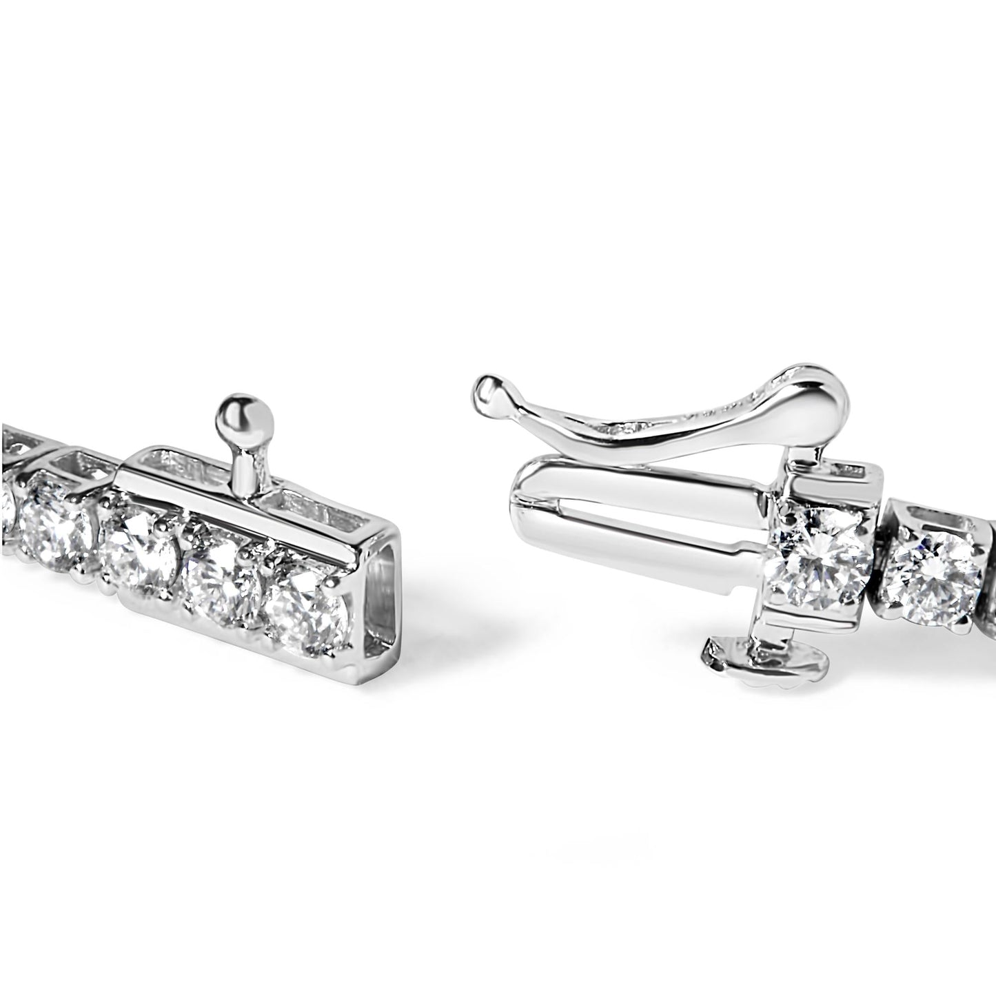 The Zenith Line: 14K White Gold Premium Lab Diamond Tennis Bracelet